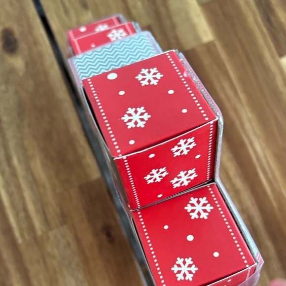 12 Days of Christmas 12 Festive Brain teasers Puzzle Game. NEW. SEALED - Picture 7 of 15